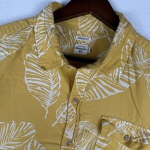 Bridge & Burn Shirt Mens‎ Large Yellow Floral Short Sleeve Button Up Flap Pocket
